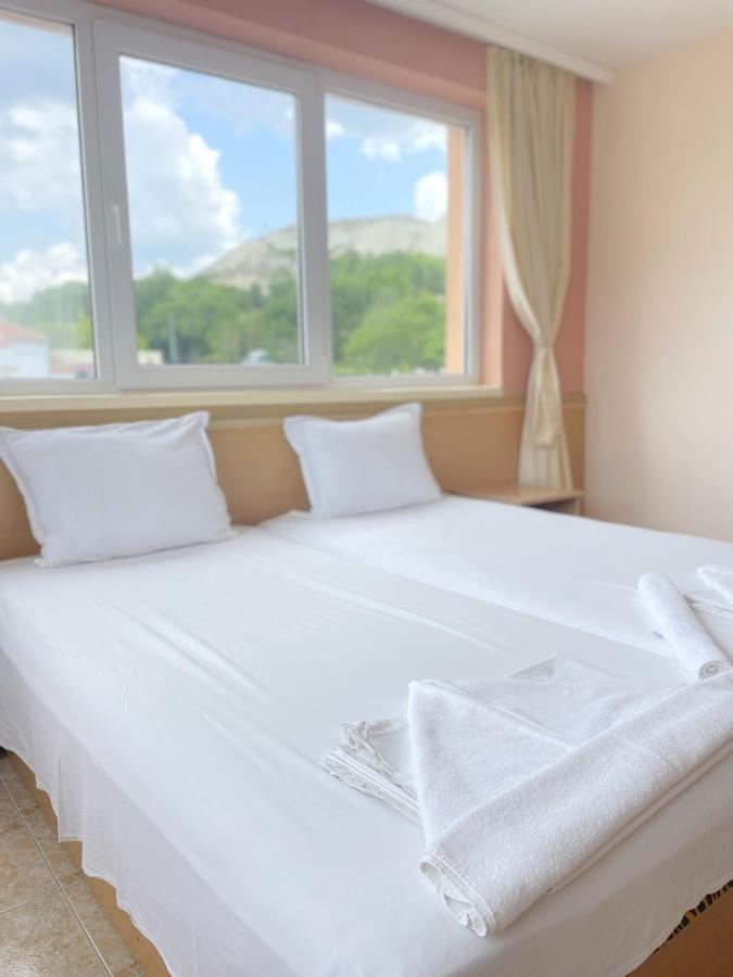 Family Hotel Morska Zvezda Balchik Exterior foto